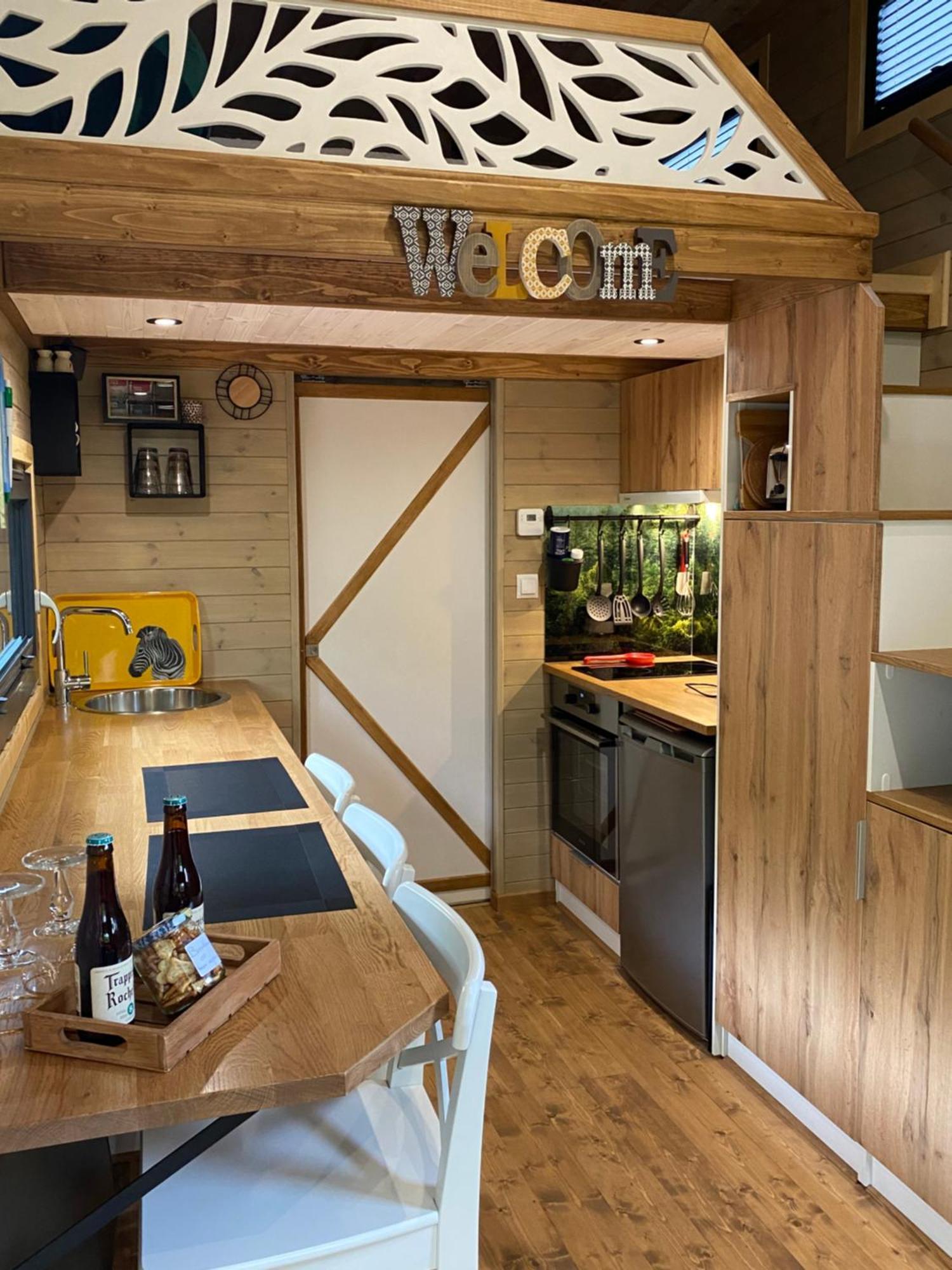 Gasthaus La Tiny House De Nanou Rochefort Exterior foto