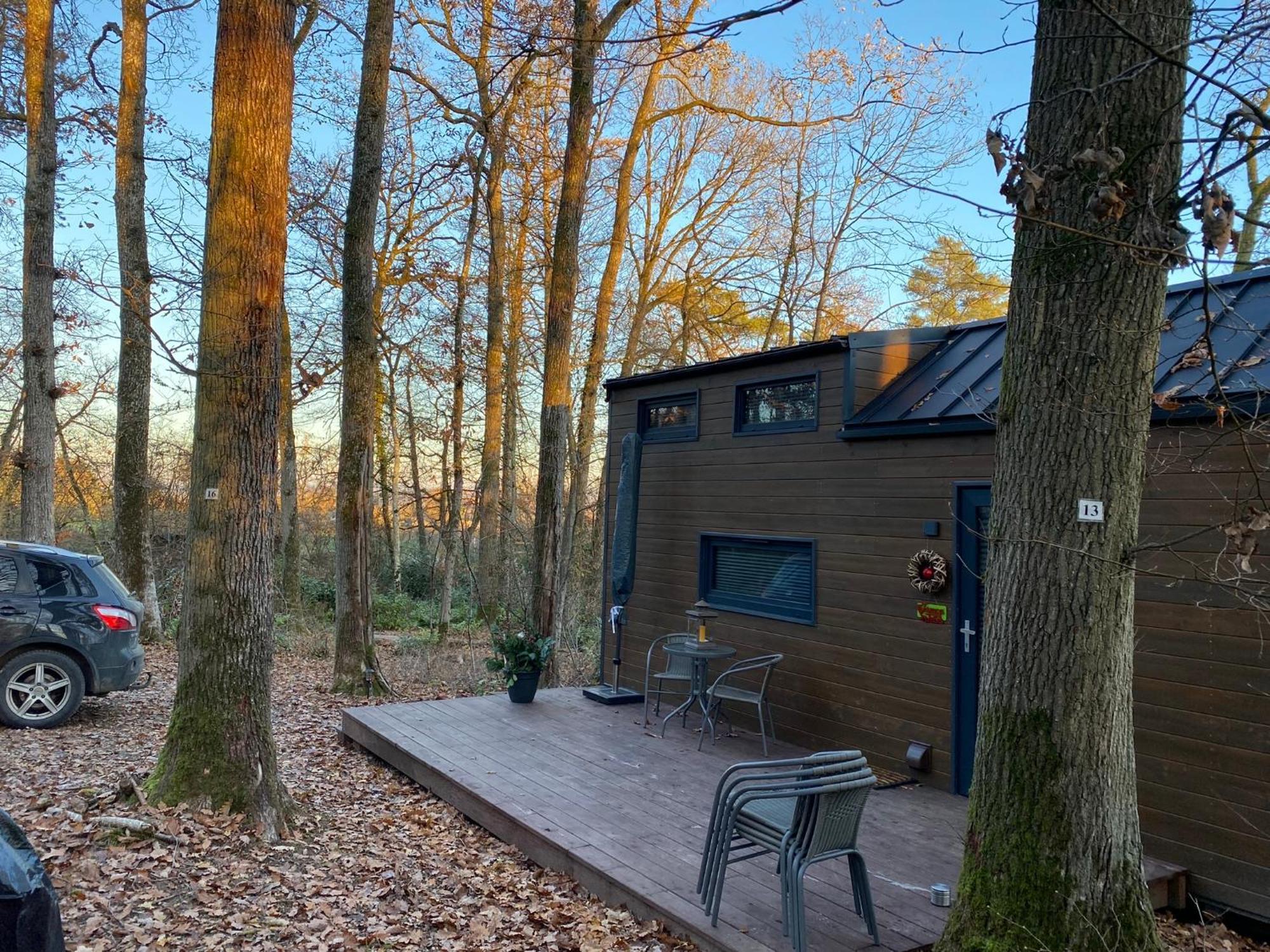 Gasthaus La Tiny House De Nanou Rochefort Exterior foto